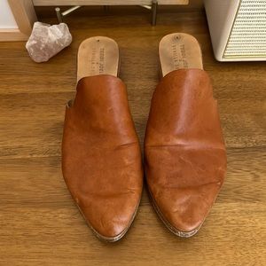 Sevilla Smith + Teddi Joelle Mules